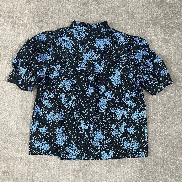 WHO What Wear Women’s Small Starscaped Floral Blue Black Button Down Top NWT - Picture 3 of 5